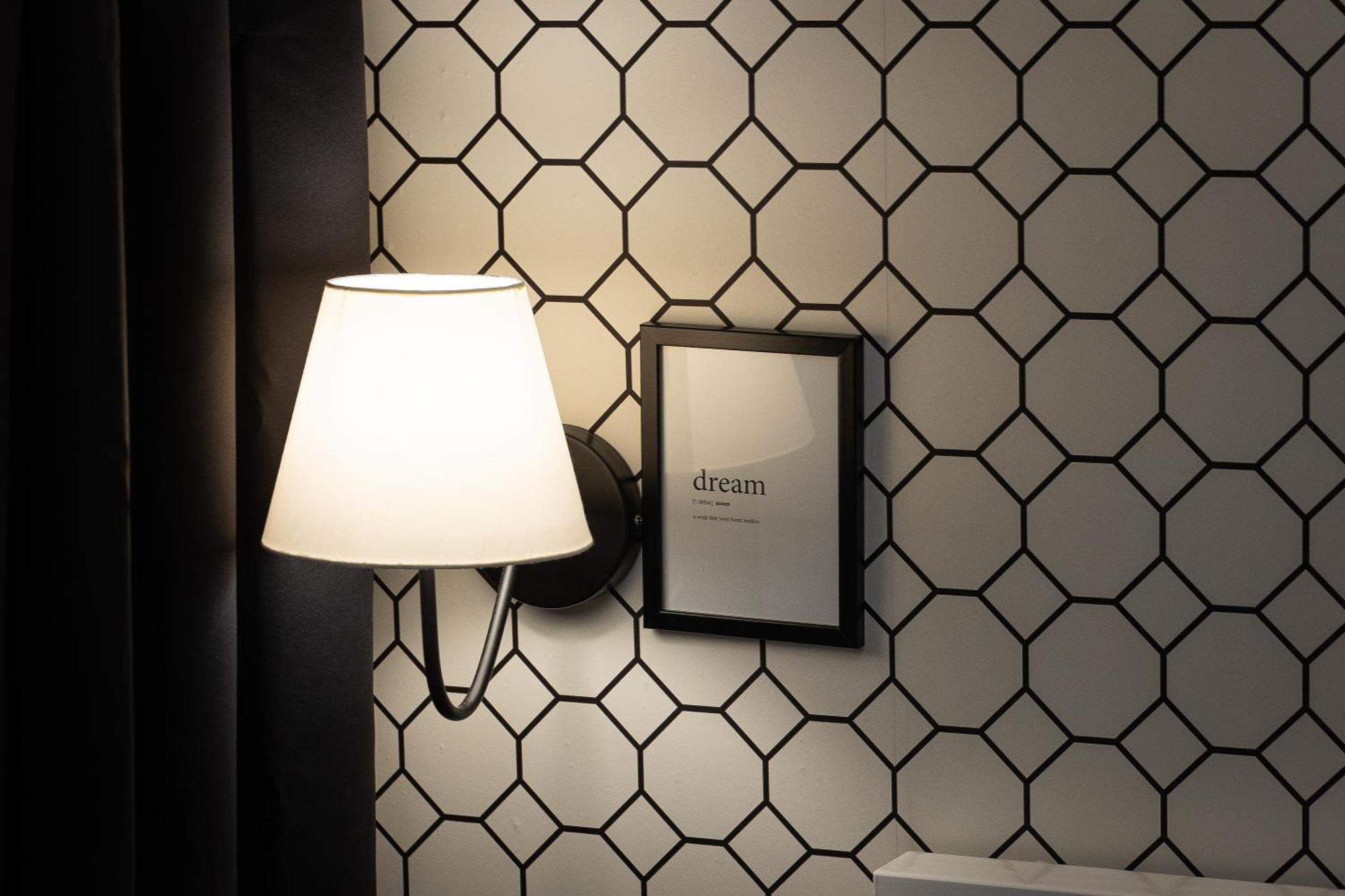Khris Home Apartments - Trastevere Parini Rome Bagian luar foto