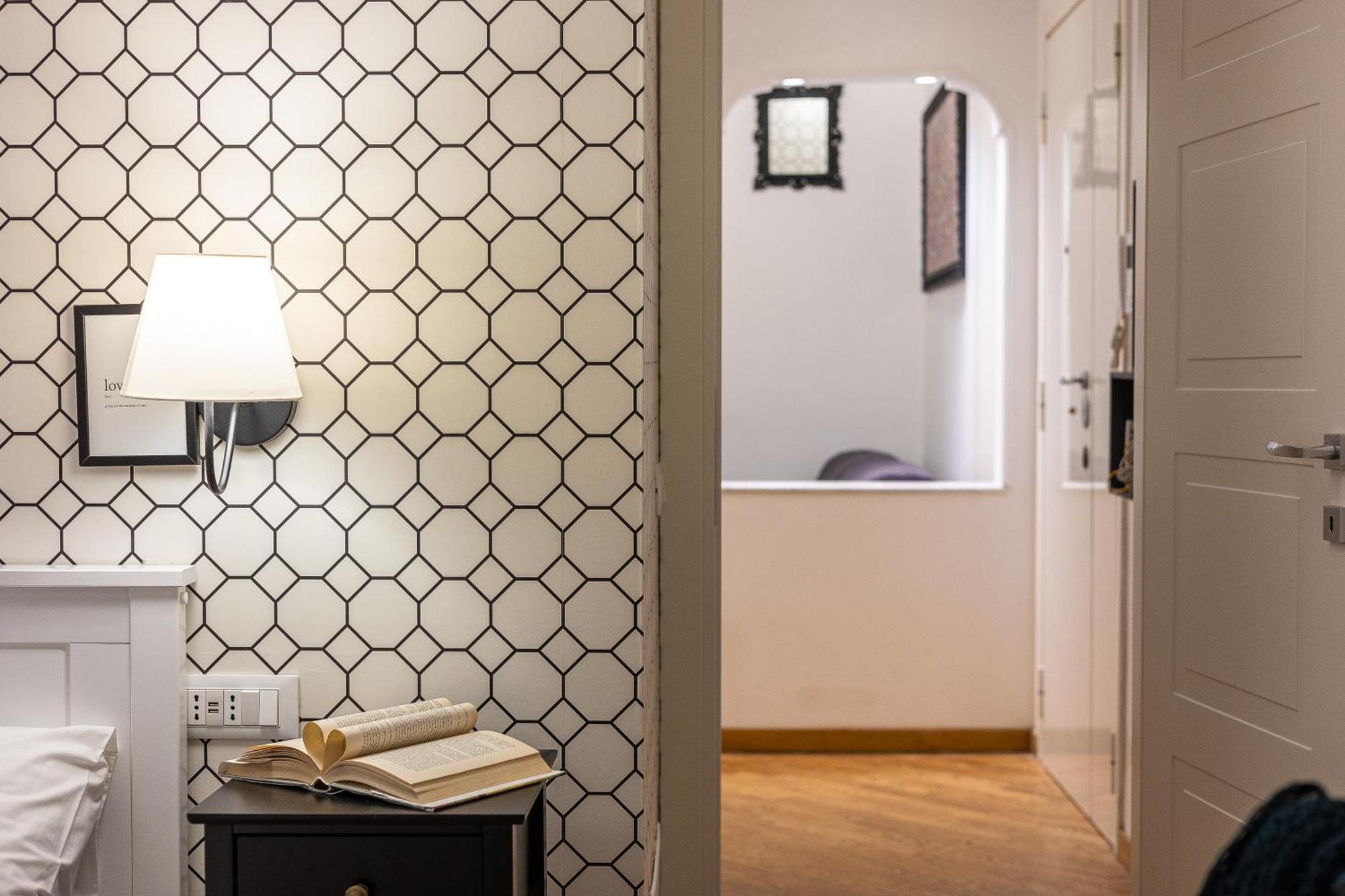 Khris Home Apartments - Trastevere Parini Rome Bagian luar foto