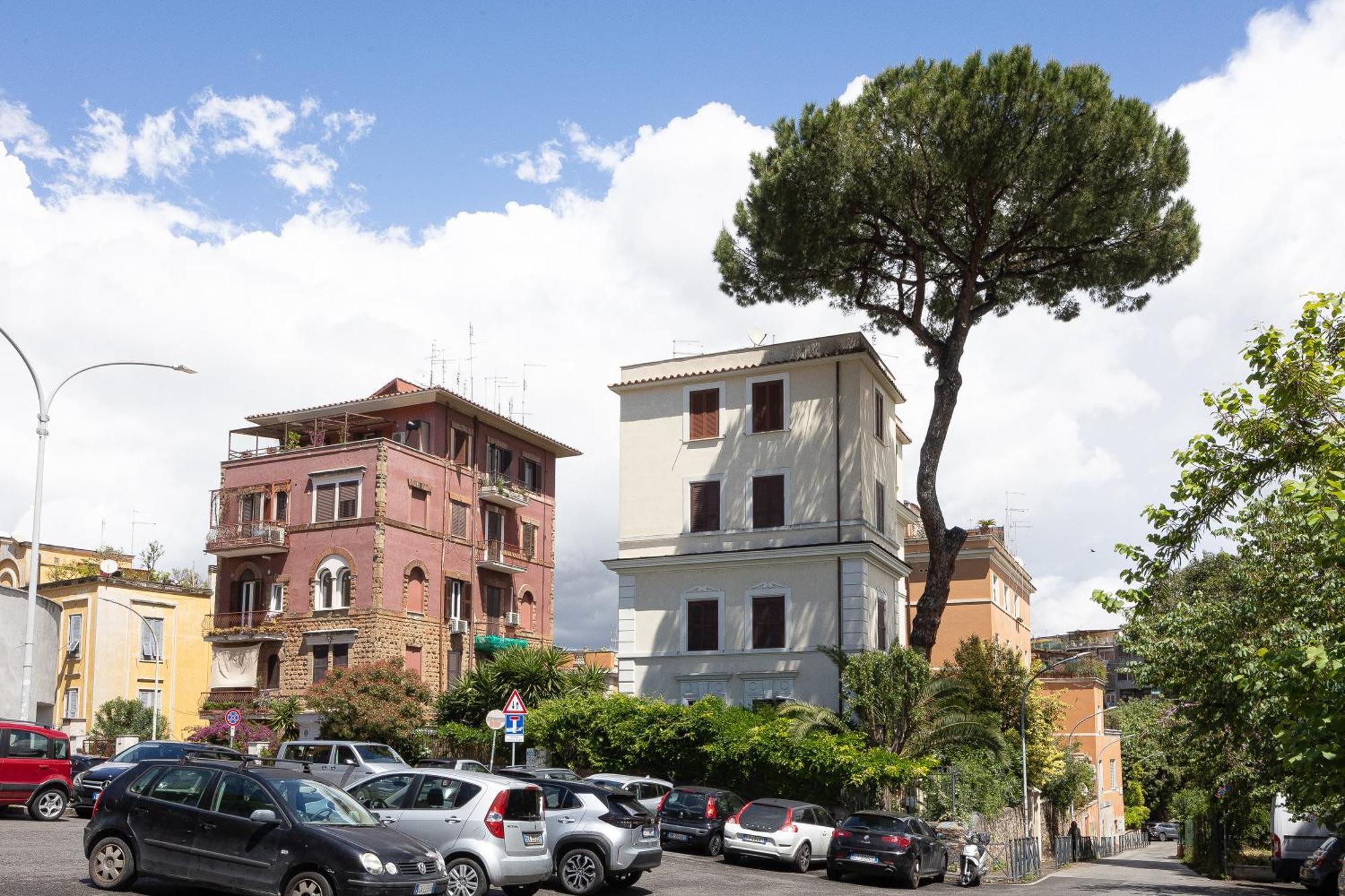 Khris Home Apartments - Trastevere Parini Rome Bagian luar foto