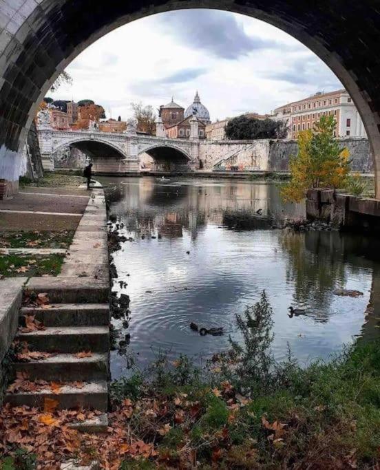 Khris Home Apartments - Trastevere Parini Rome Bagian luar foto